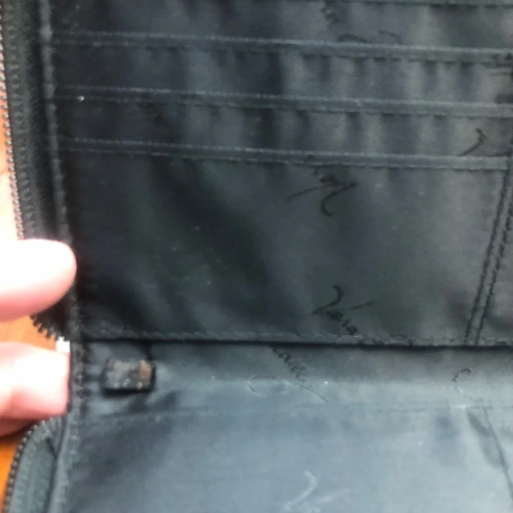 Vera Bradley clutch/wallet - Picture 4 of 5